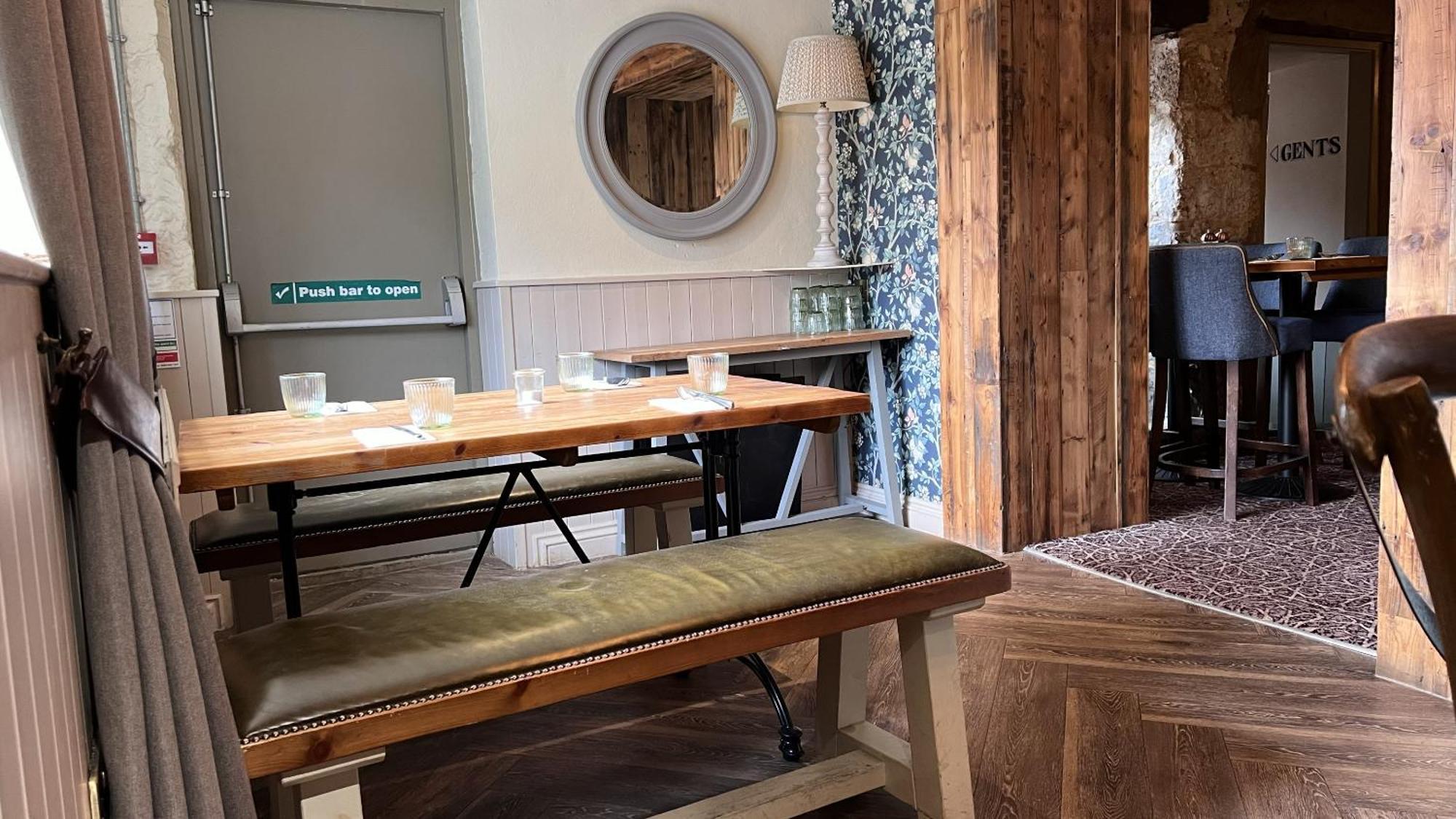 The Forresters Arms Kilburn Kilburn  Ngoại thất bức ảnh